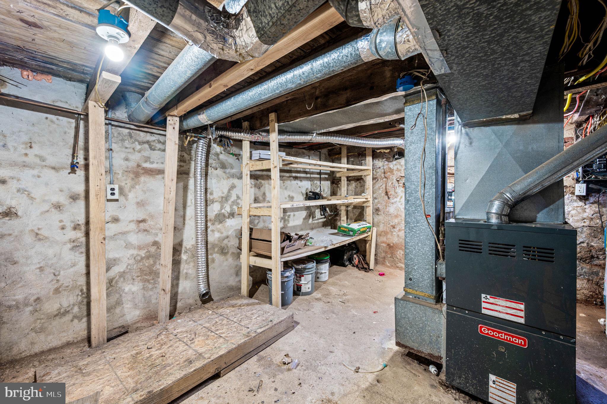 OLDE KENSINGTON - Residential