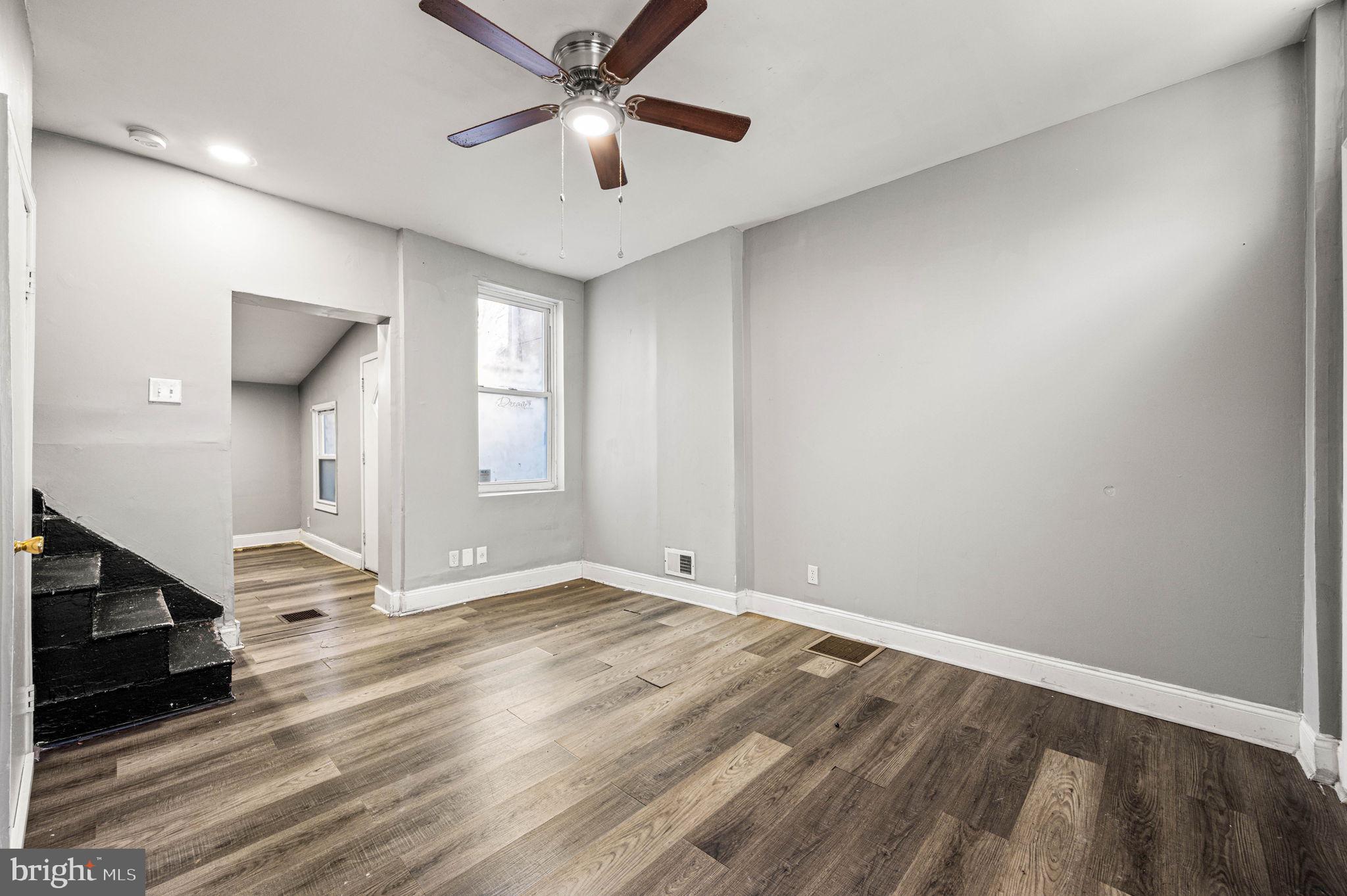 OLDE KENSINGTON - Residential