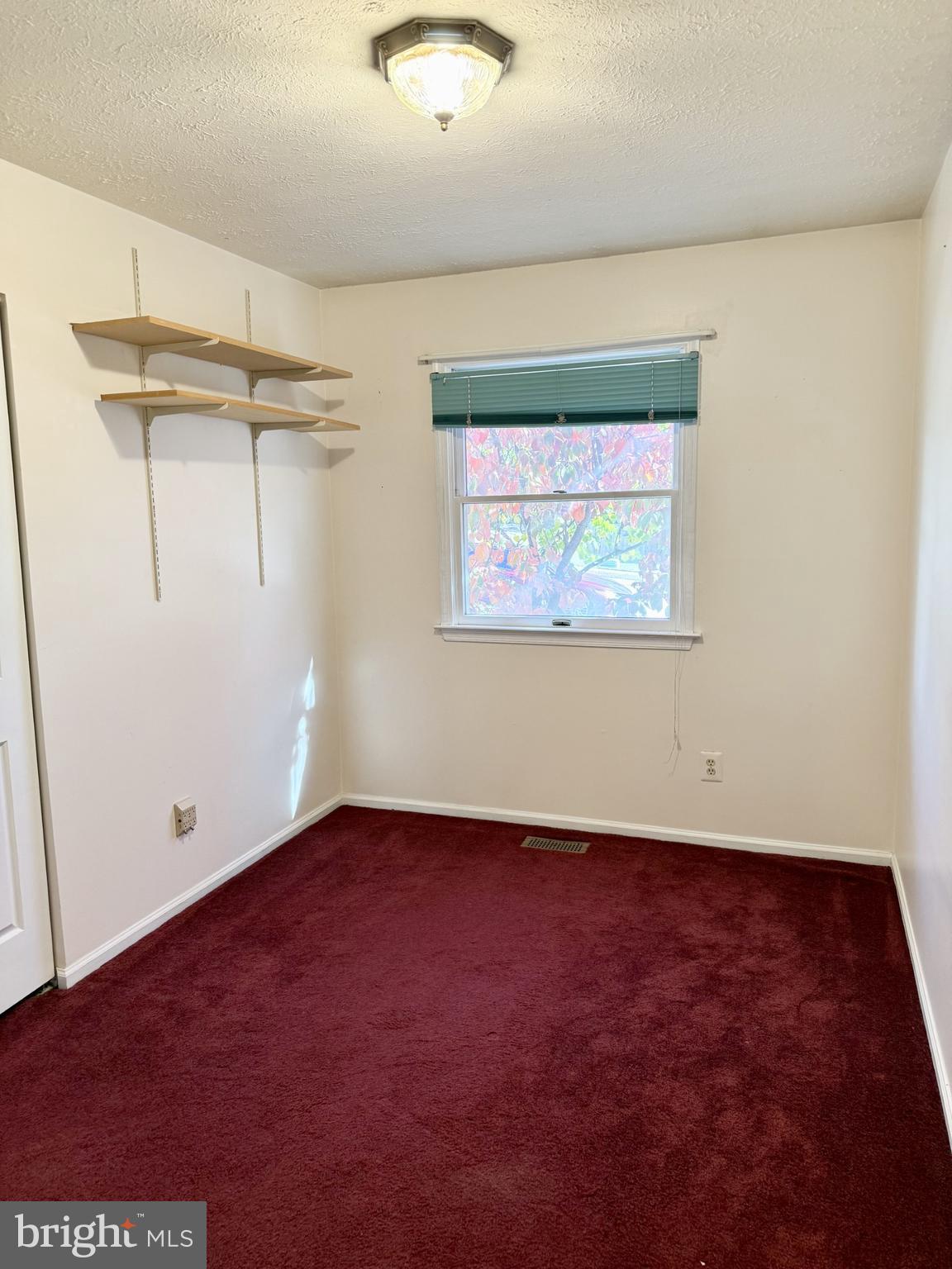 MOUNT AUGUSTINE - Residential Lease