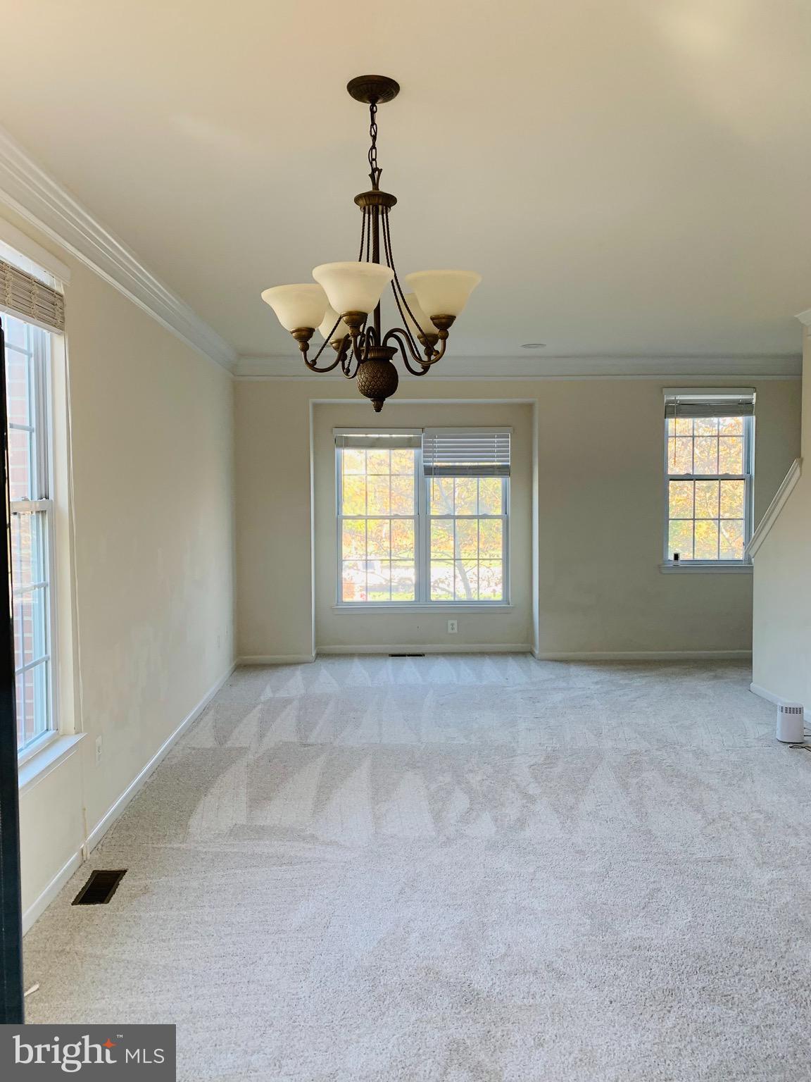 AMBERLEA AT SOUTH RIDING - Residential Lease