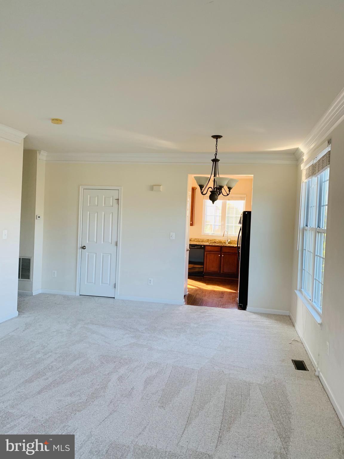 AMBERLEA AT SOUTH RIDING - Residential Lease