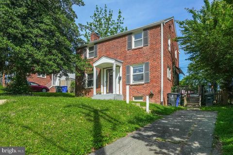 6119 11TH STREET N ARLINGTON VA 22205