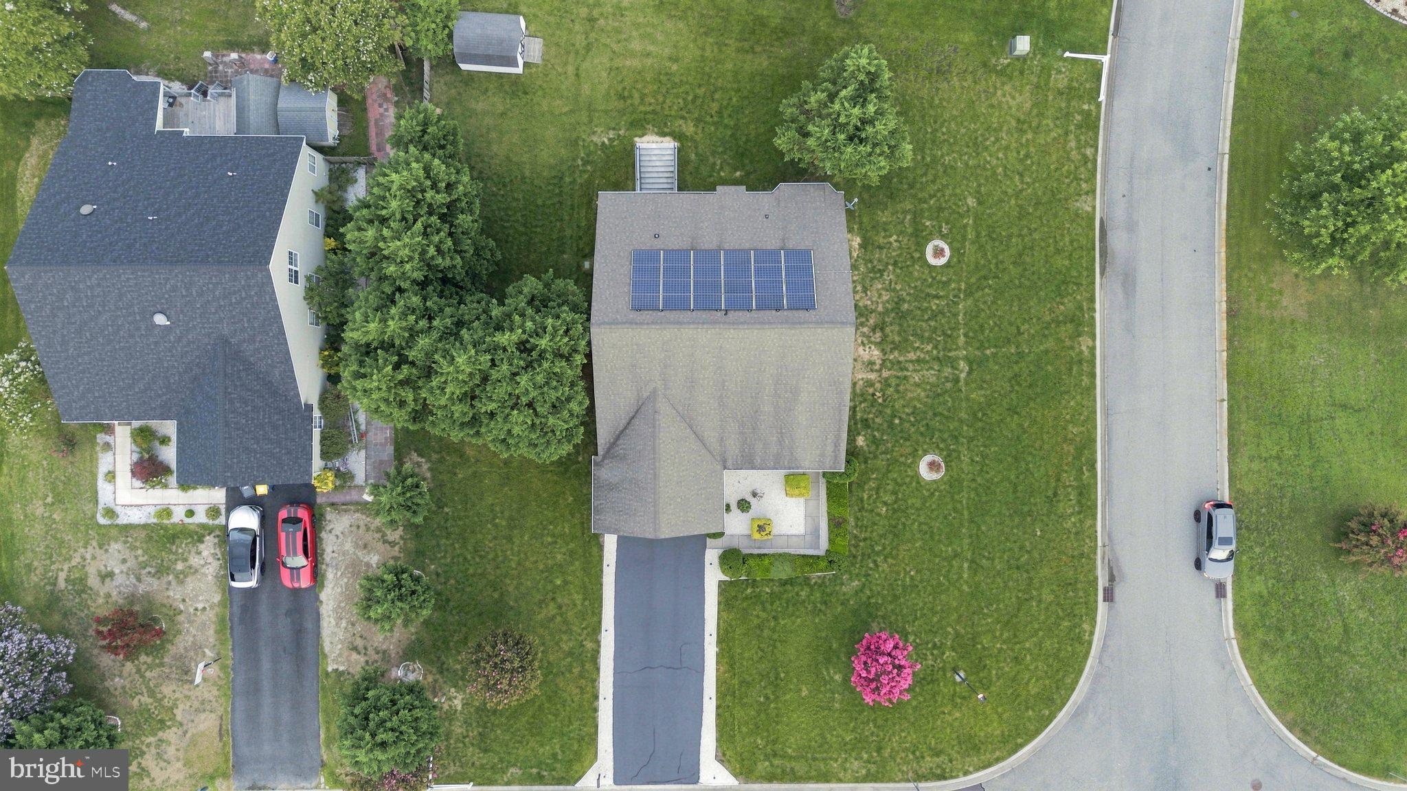 2 BRIAR COURT