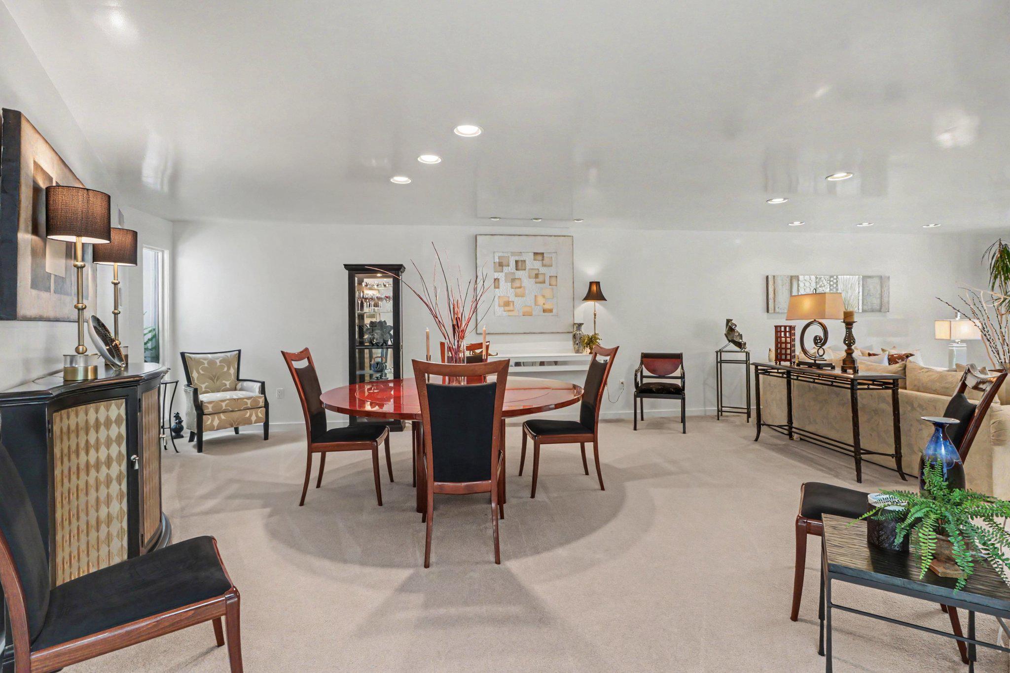 3813 N SARAYO CIRCLE