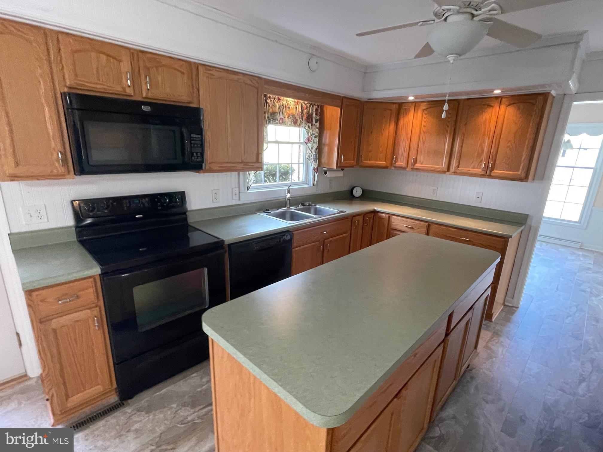 BERKELEY GARDENS - Residential