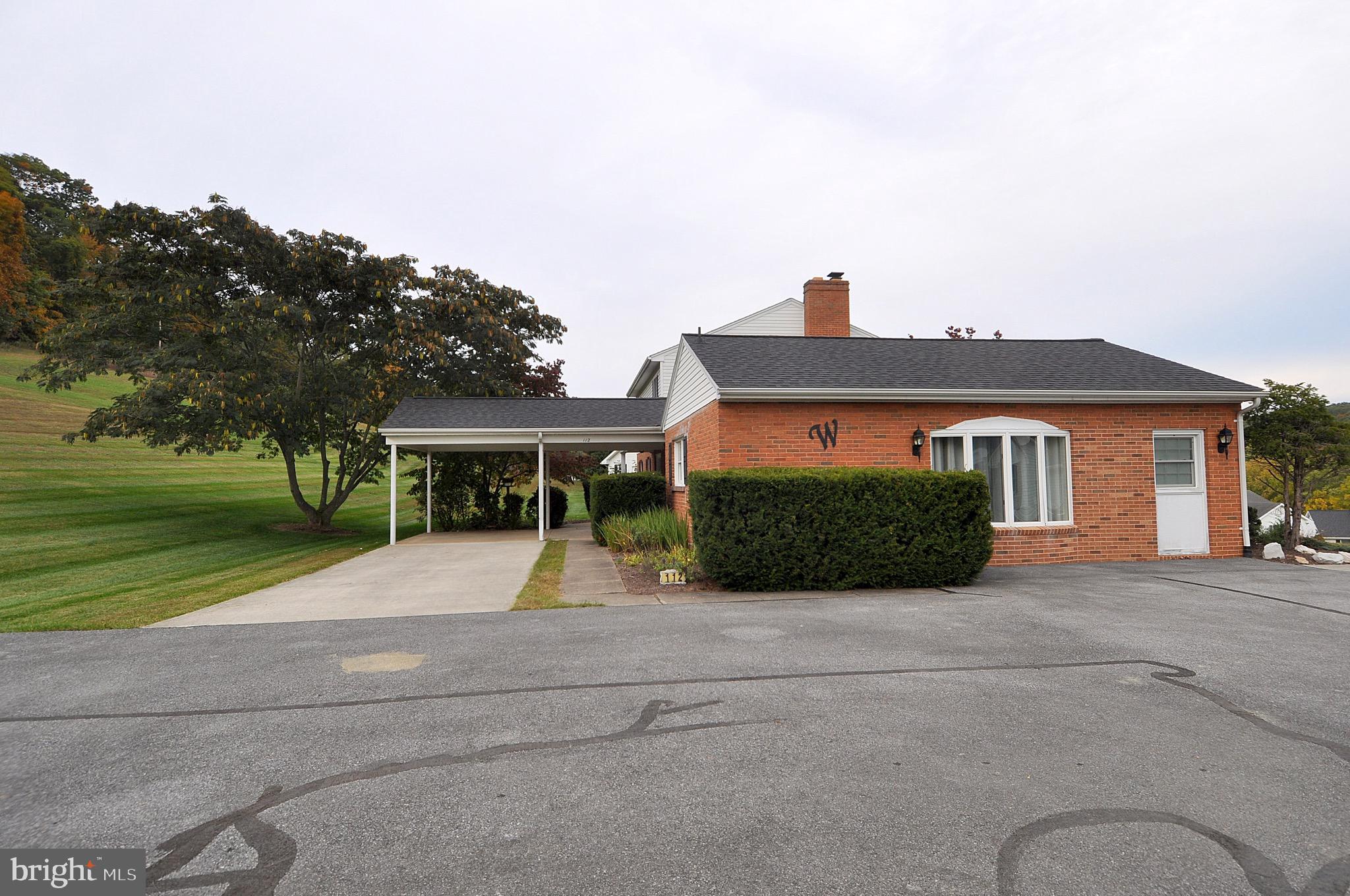 BERKELEY GARDENS - Residential