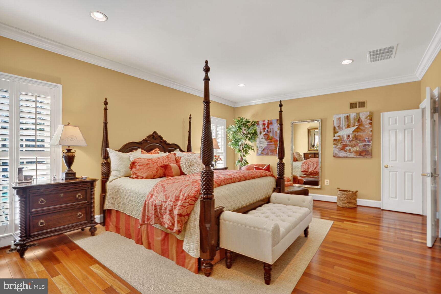 CEDAR KNOLL - Residential