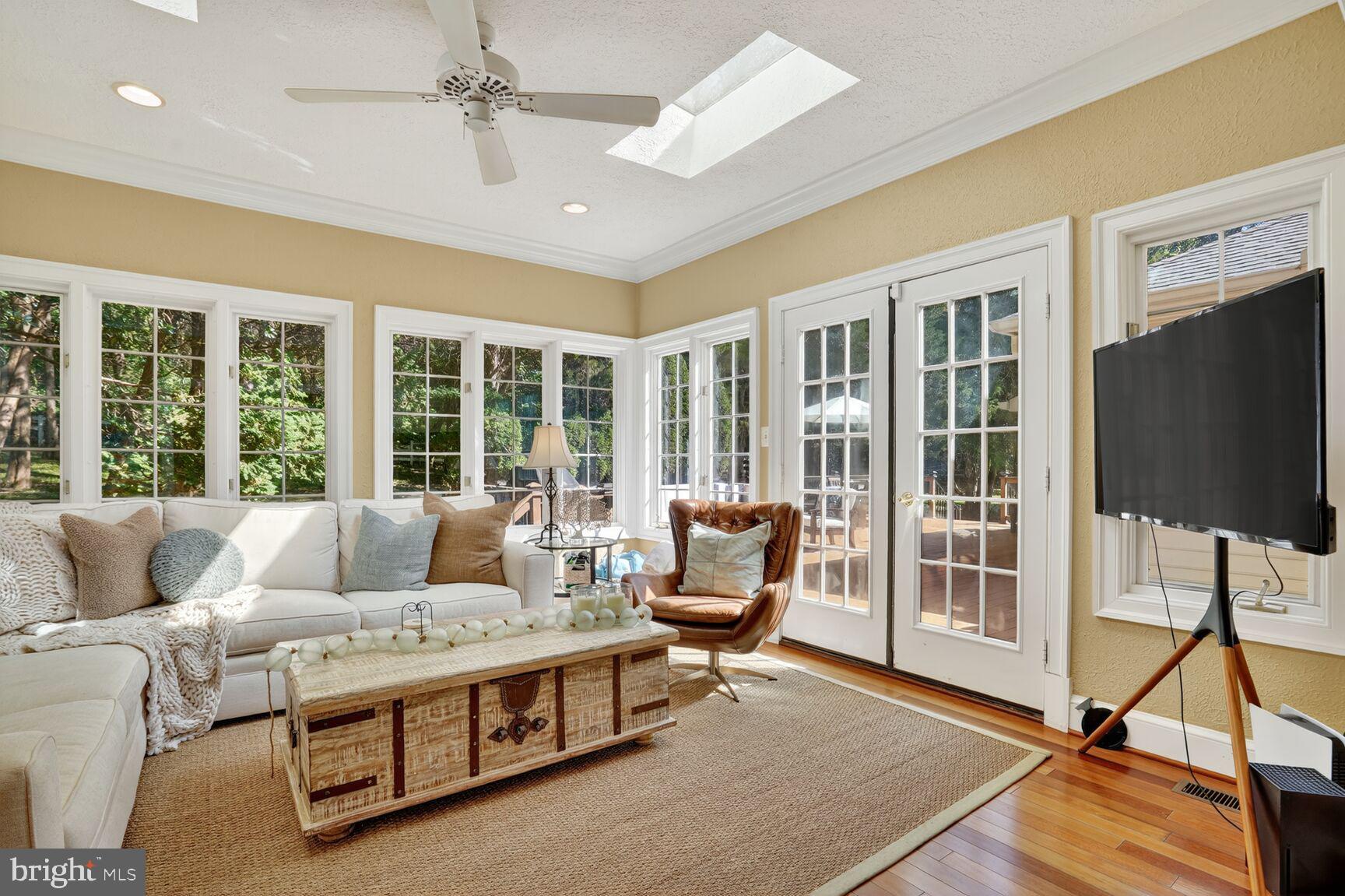 CEDAR KNOLL - Residential