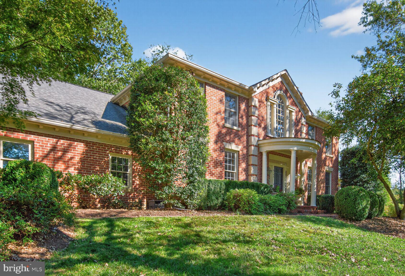 6705 CEDAR VIEW COURT