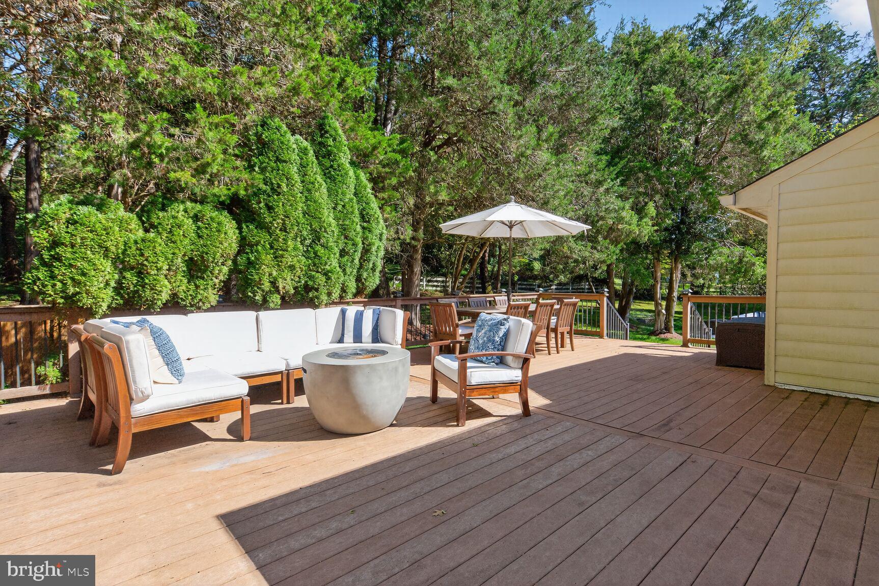 CEDAR KNOLL - Residential