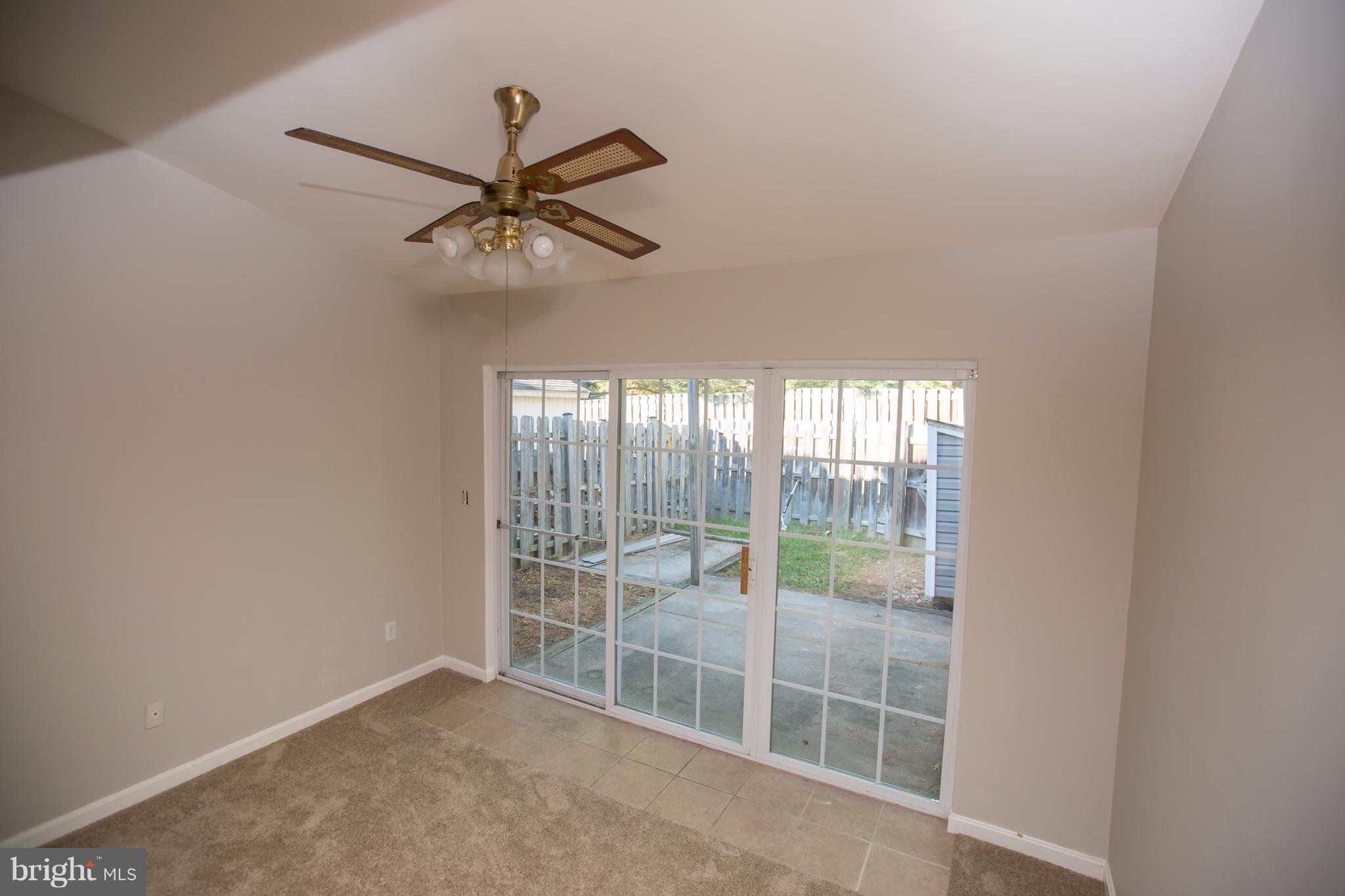 RIVERSIDE - Residential