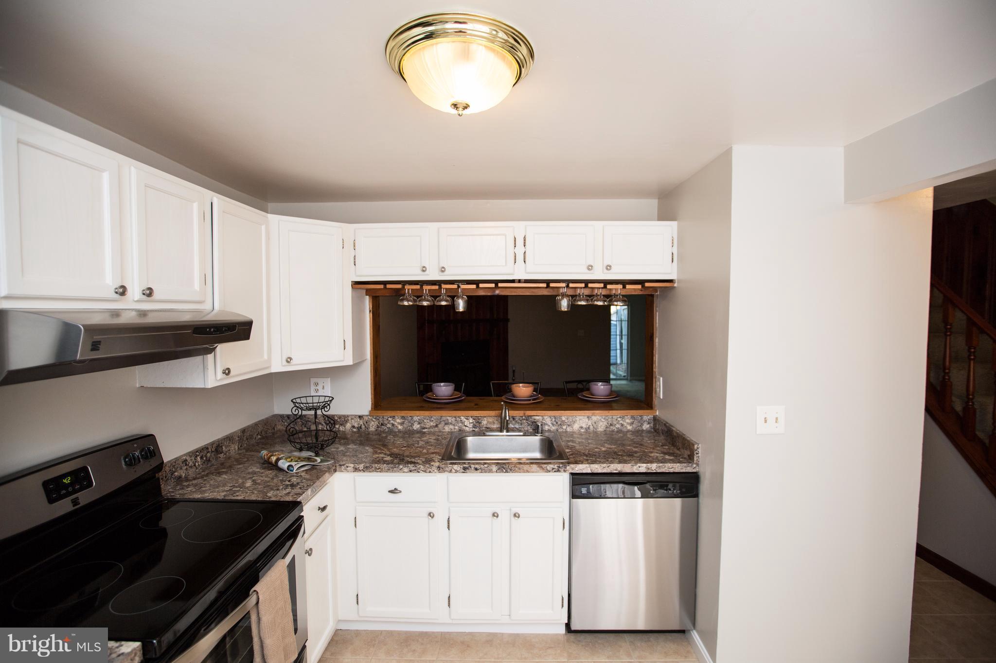 RIVERSIDE - Residential