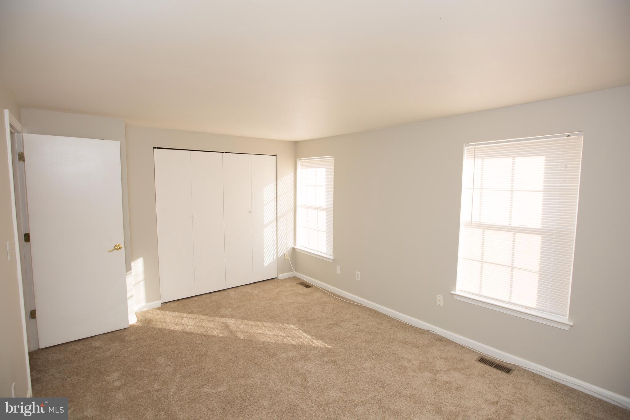 RIVERSIDE - Residential