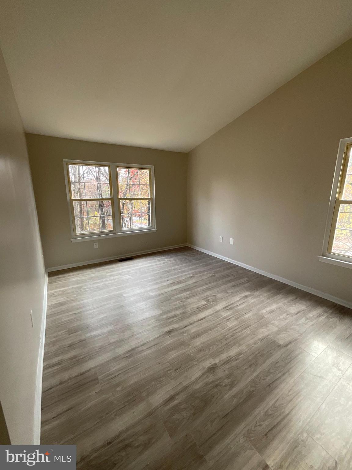 WOODSTREAM VILLAGE - Residential