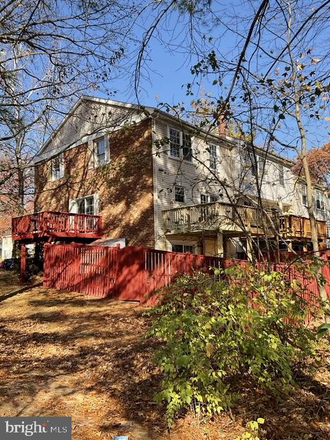 WOODSTREAM VILLAGE - Residential