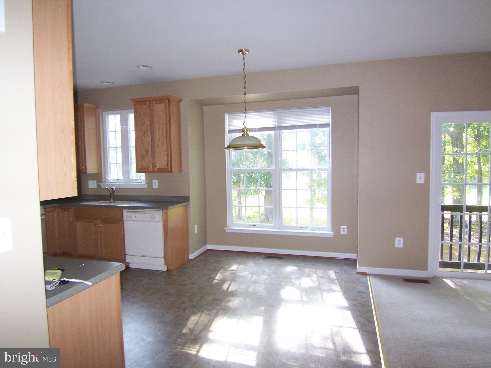 SOMERSET - Residential Lease