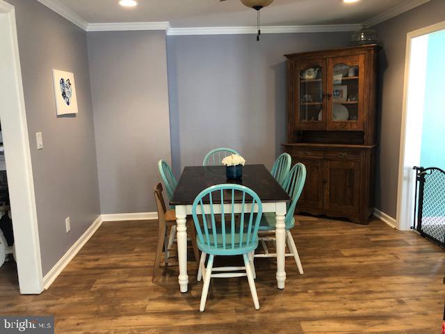 STEWART LEVEL - Residential Lease