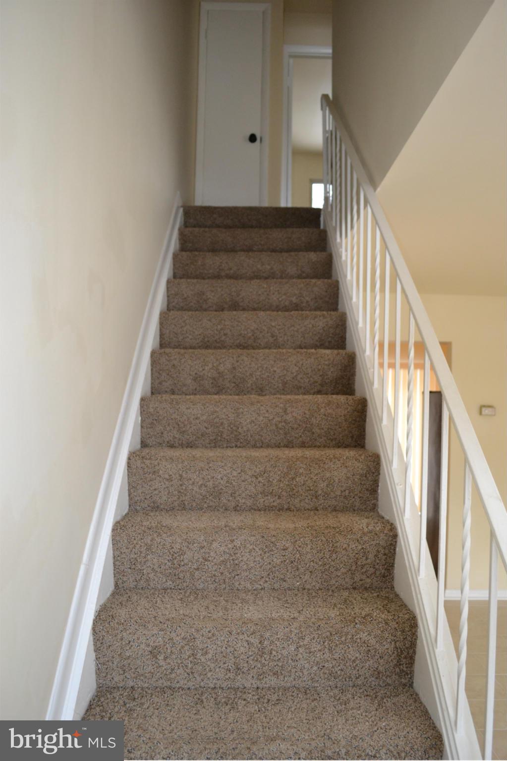 SUSSEX SQUARE CONDO - Residential Lease