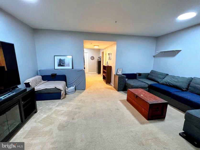 LAKELANDS - Residential