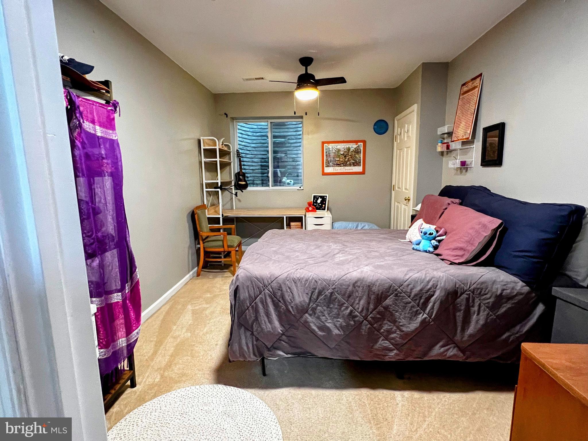 LAKELANDS - Residential