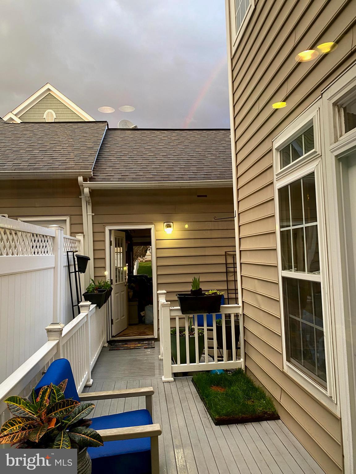 LAKELANDS - Residential