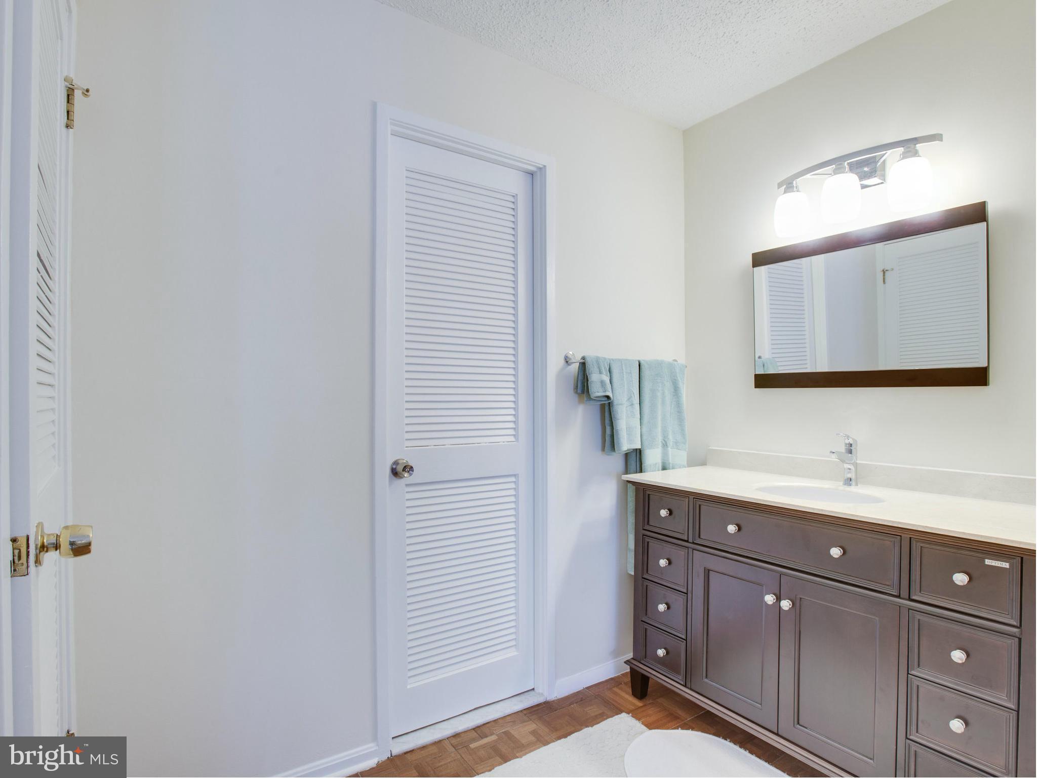 WATERGATE AT LANDMARK - Residential