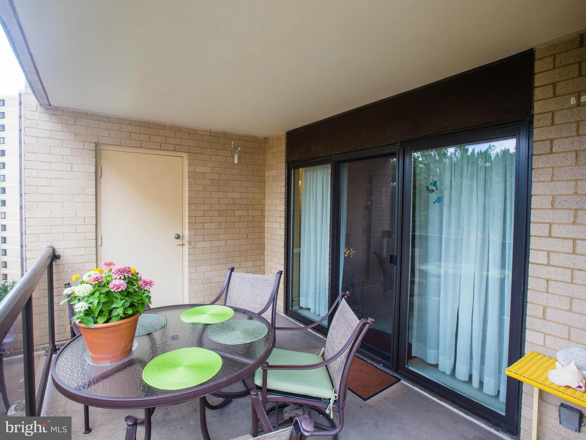 WATERGATE AT LANDMARK - Residential