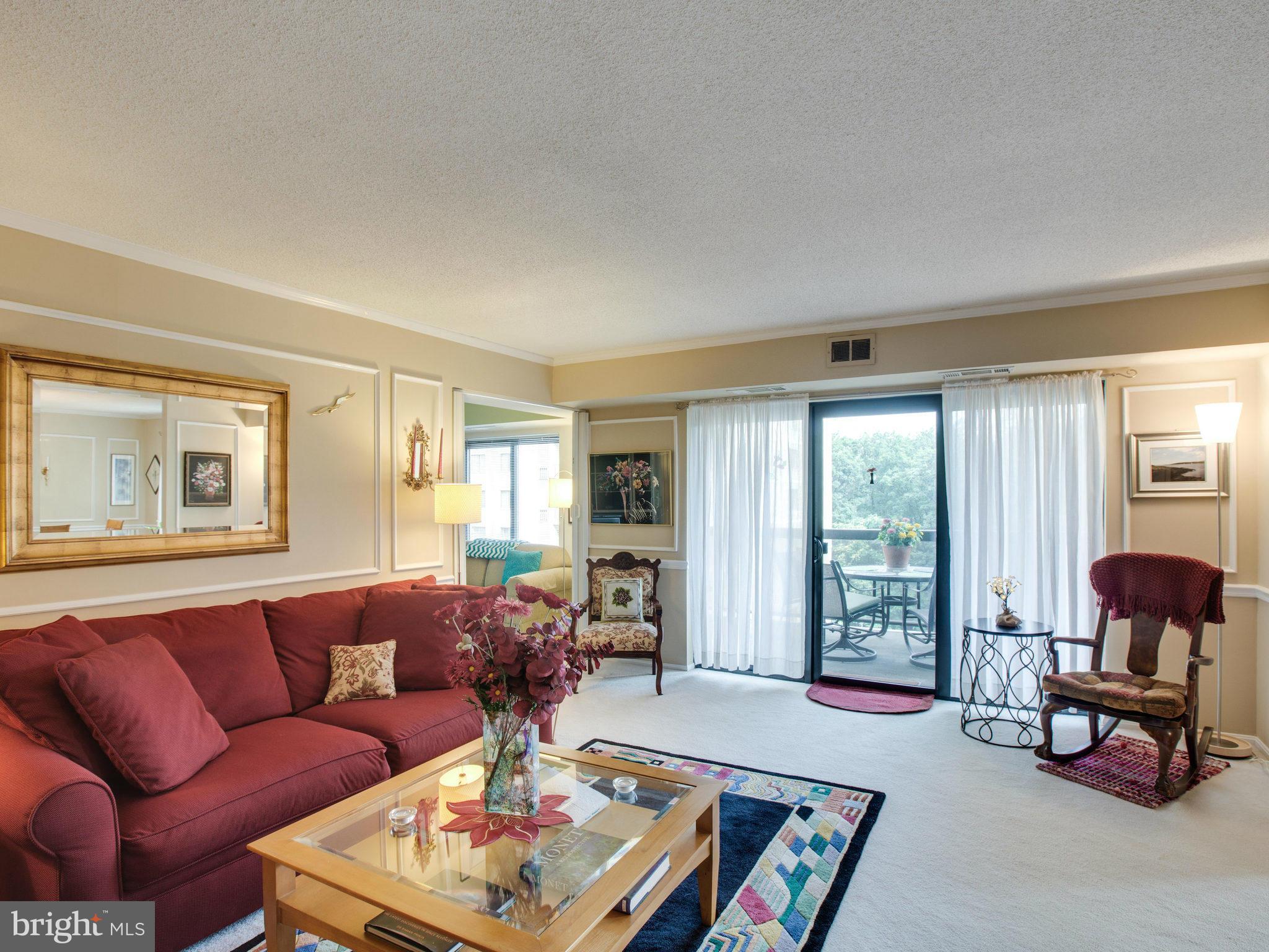 WATERGATE AT LANDMARK - Residential