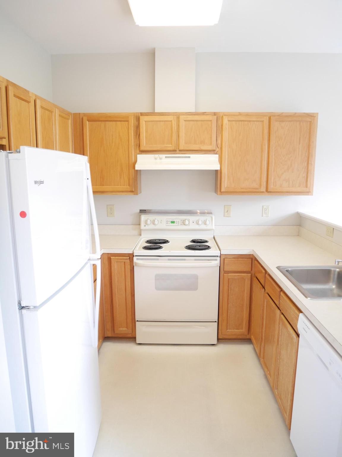 CROFTON VILLAGE - Residential