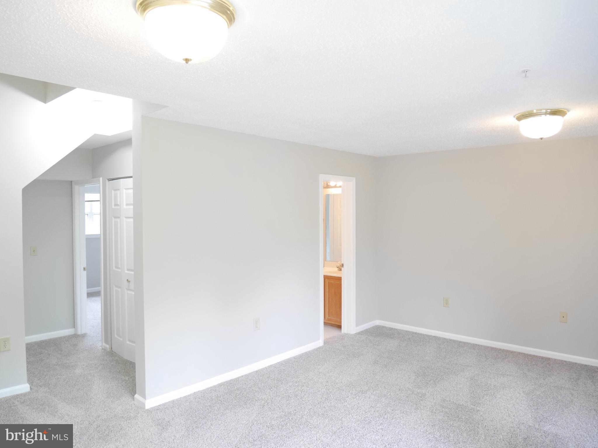 CROFTON VILLAGE - Residential