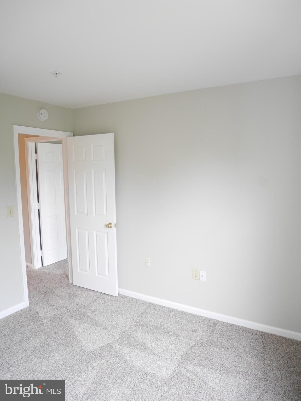 CROFTON VILLAGE - Residential