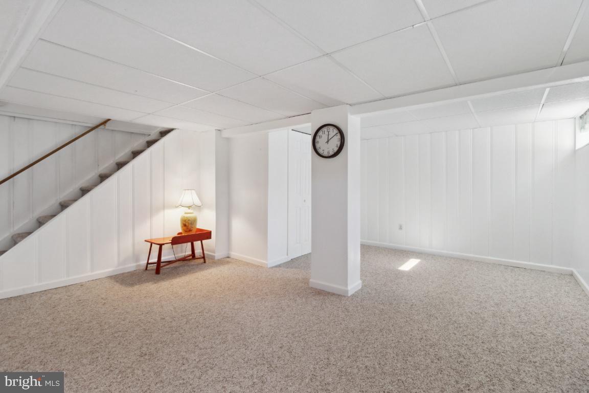 LONGVIEW PLACE - Residential