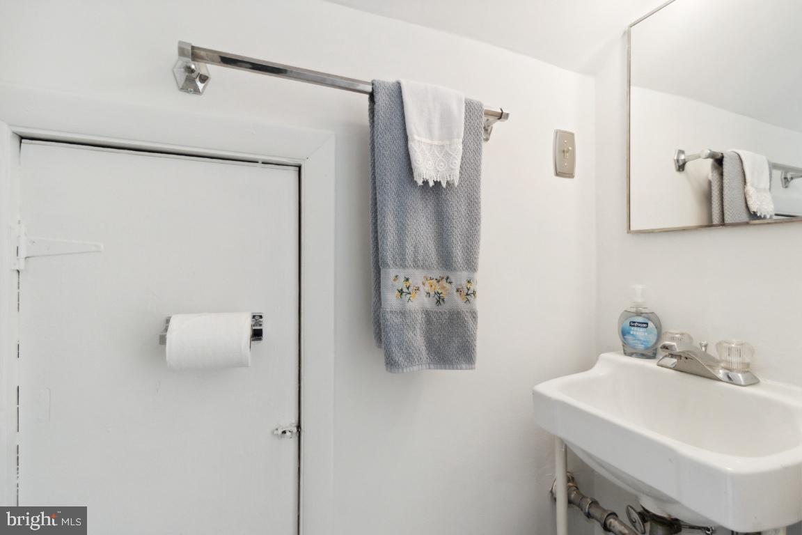 LONGVIEW PLACE - Residential