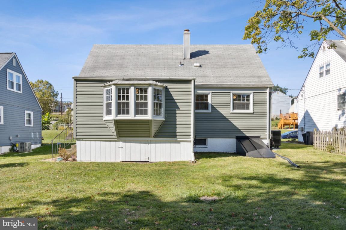 LONGVIEW PLACE - Residential