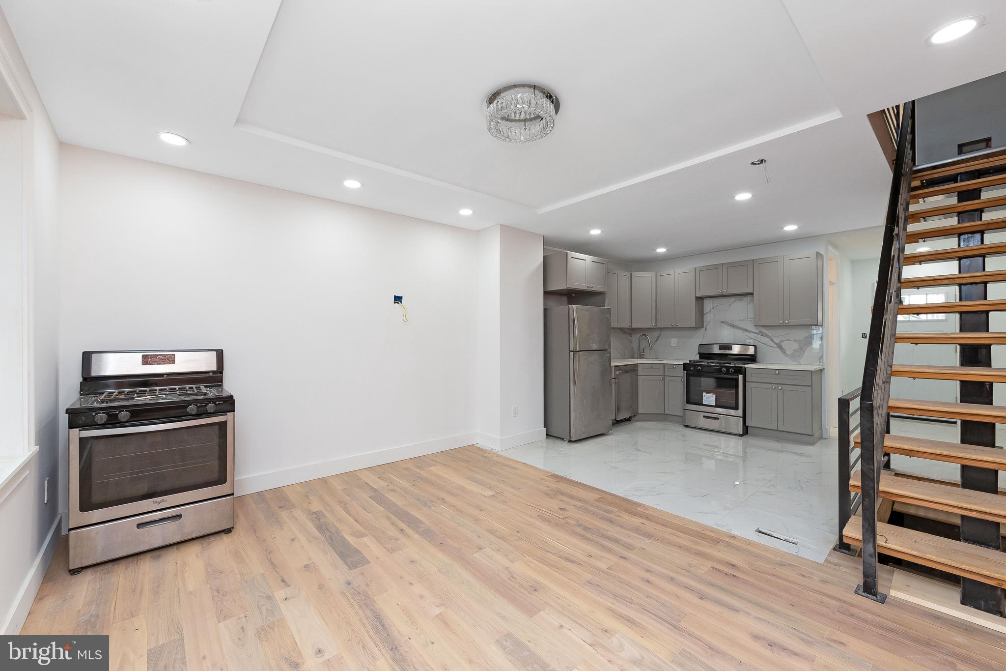 KINGSESSING - Residential