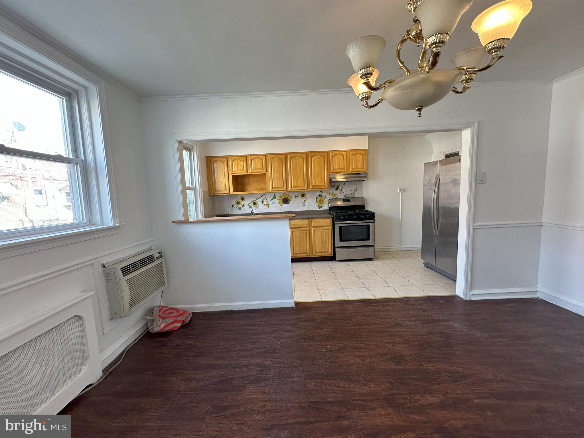 PHILADELPHIA (NORTHEAST) - Residential