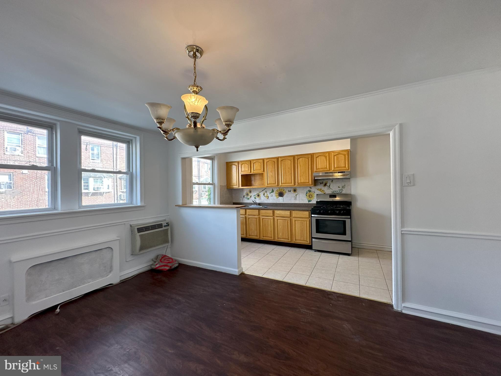 PHILADELPHIA (NORTHEAST) - Residential