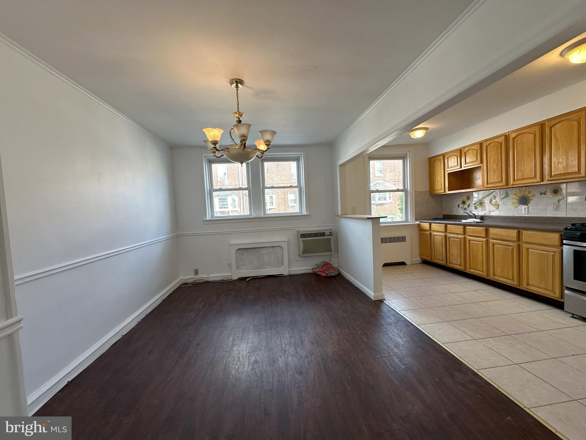 PHILADELPHIA (NORTHEAST) - Residential