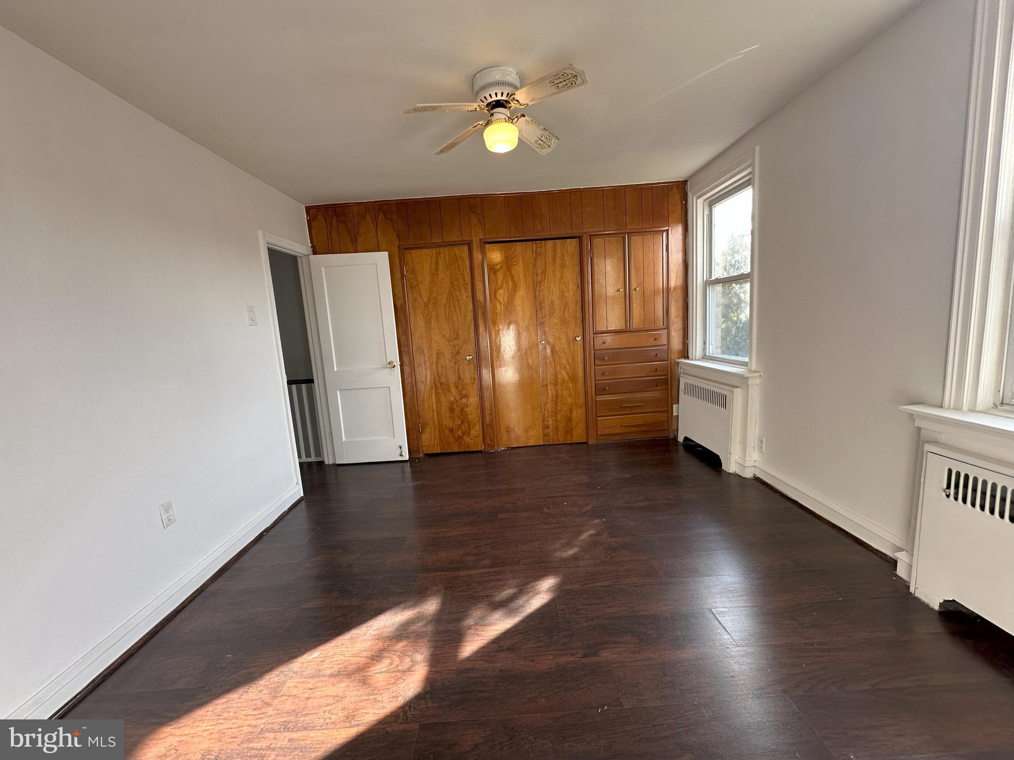 PHILADELPHIA (NORTHEAST) - Residential