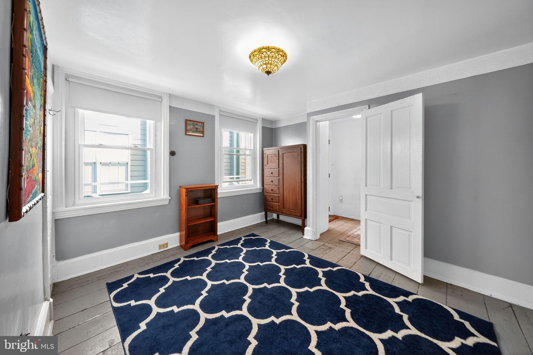 OLD CITY - Residential