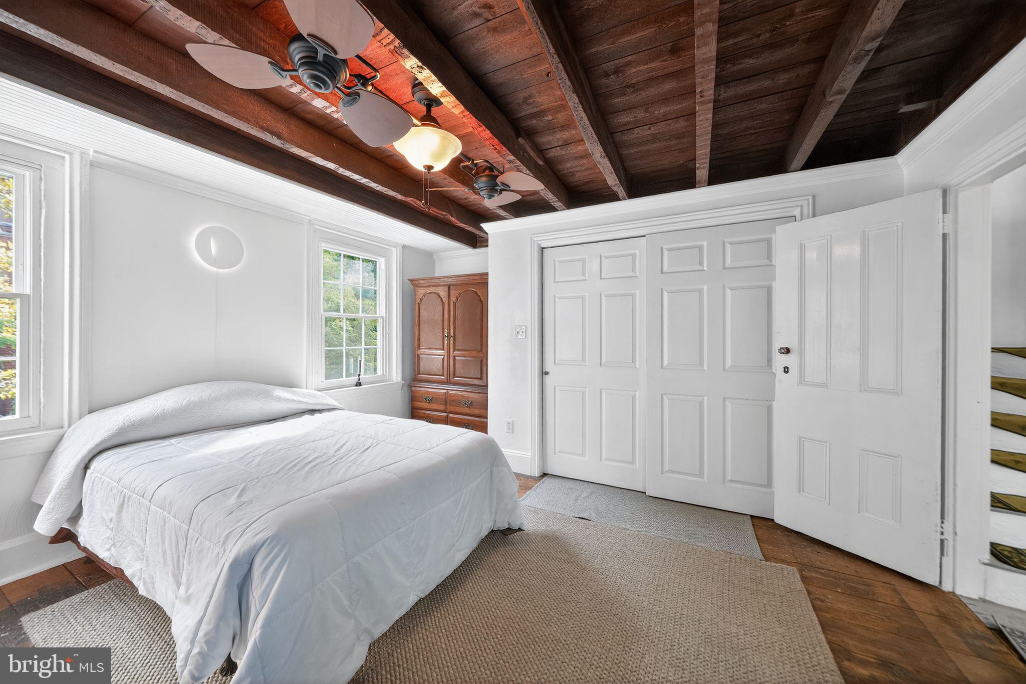 OLD CITY - Residential