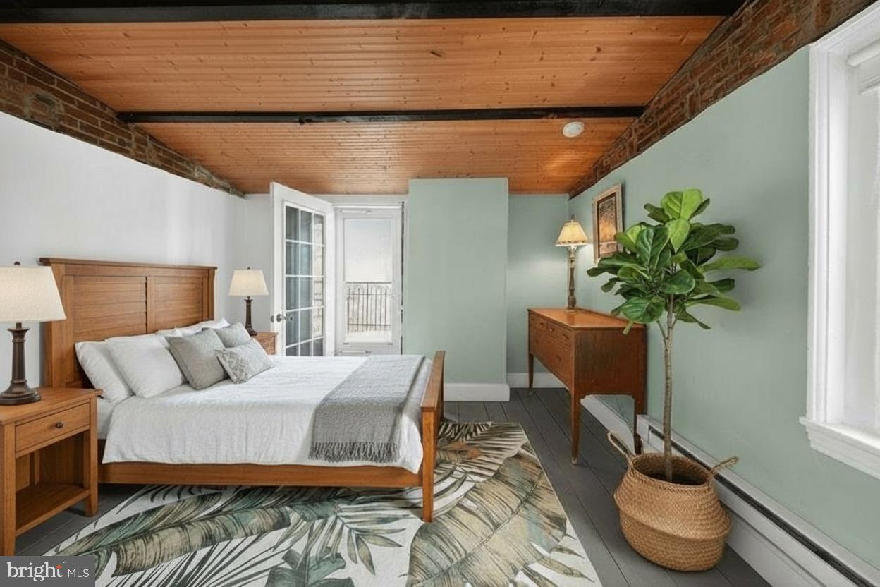 OLD CITY - Residential