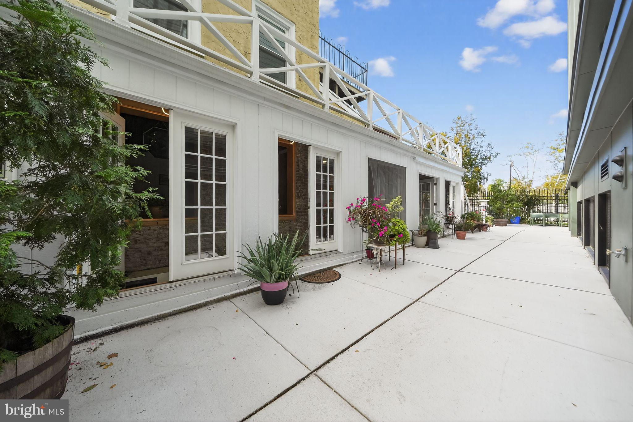 OLD CITY - Residential