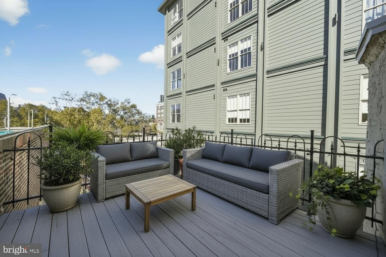 OLD CITY - Residential