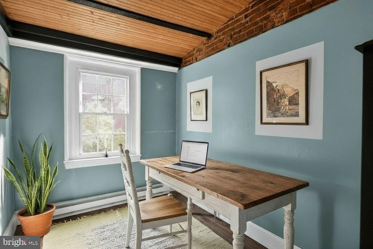 OLD CITY - Residential