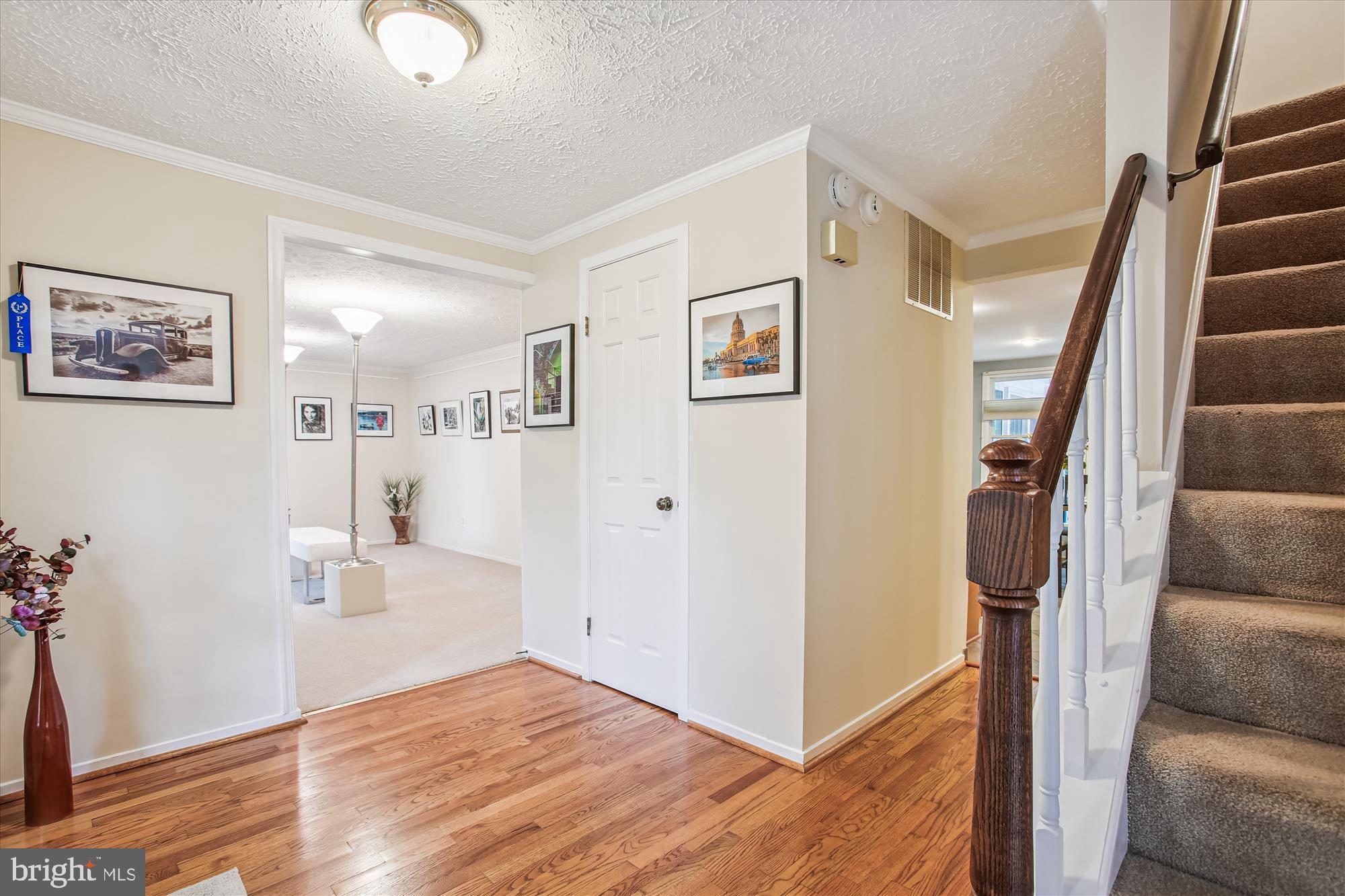15304 IRIS LANE