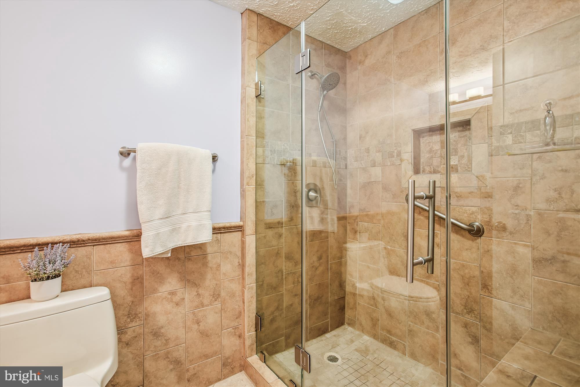 MONTCLAIR - Residential