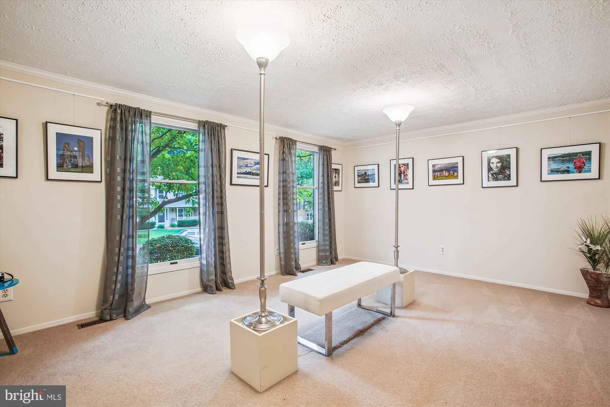 15304 IRIS LANE
