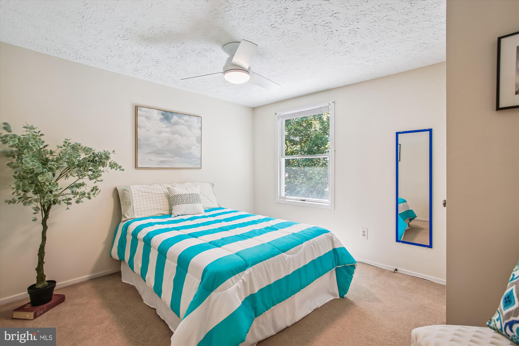 MONTCLAIR - Residential