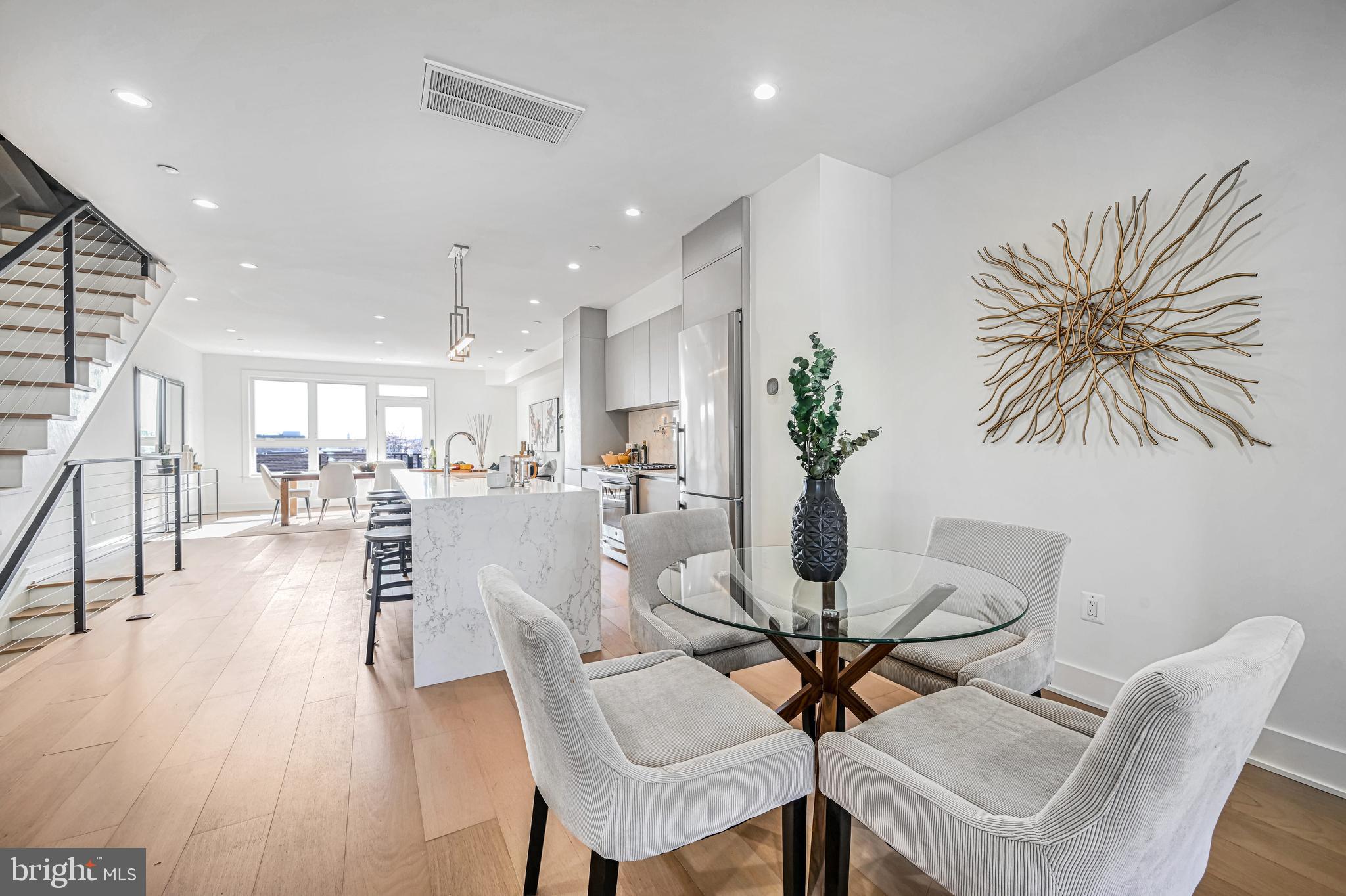 515 M ST NE 1